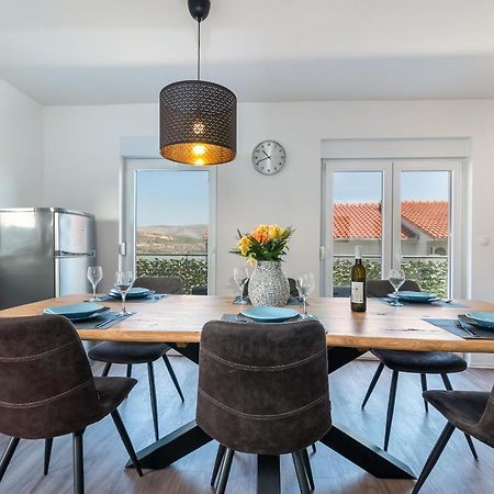 Delux Apartment Eva Τρογκίρ Εξωτερικό φωτογραφία