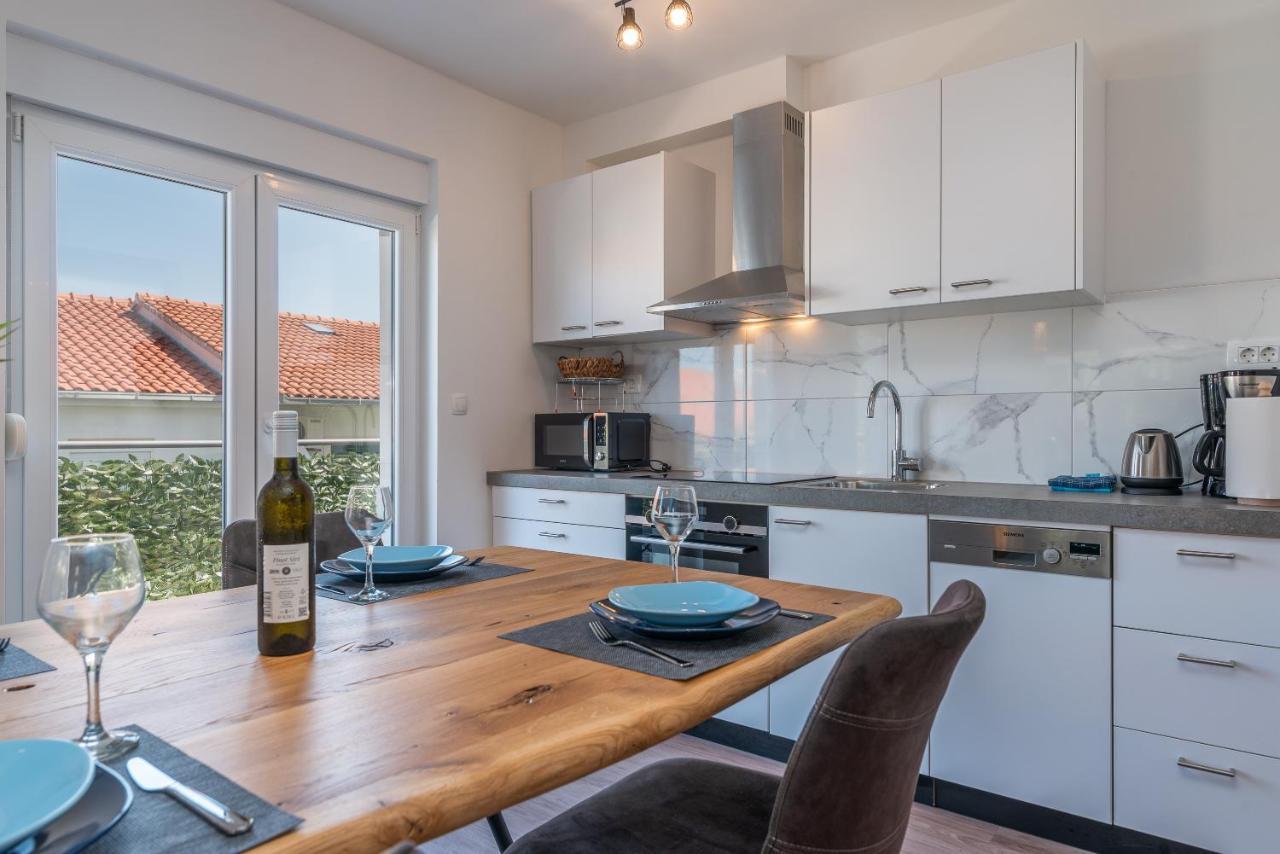 Delux Apartment Eva Τρογκίρ Εξωτερικό φωτογραφία