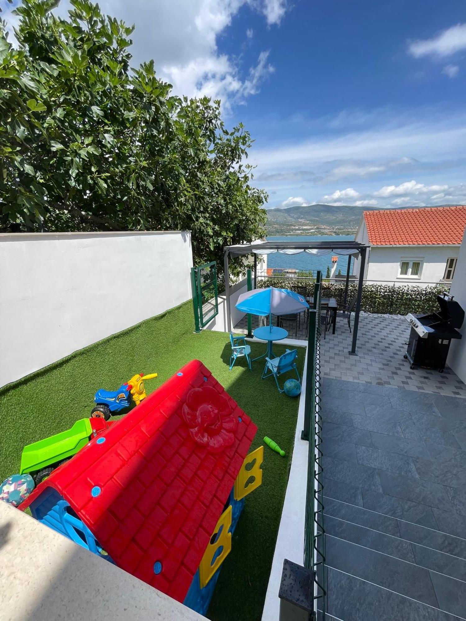 Delux Apartment Eva Τρογκίρ Εξωτερικό φωτογραφία